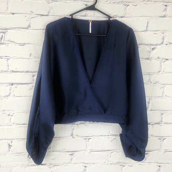 Free People Midnight Vibes Top Womens XS oversized Dolman Poet Flowy sleeve - Picture 4 of 11